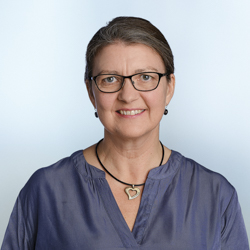 Mona Kirk
